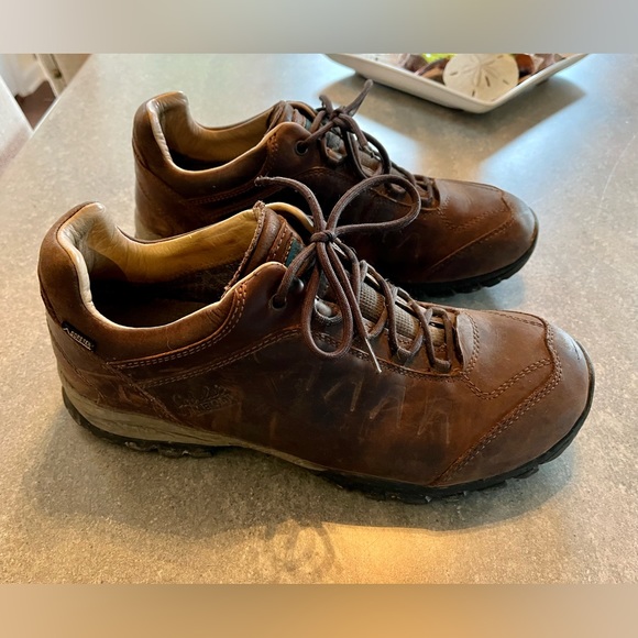 Cabela's Shoes Cabelas Meindl Hiking Shoes Poshmark